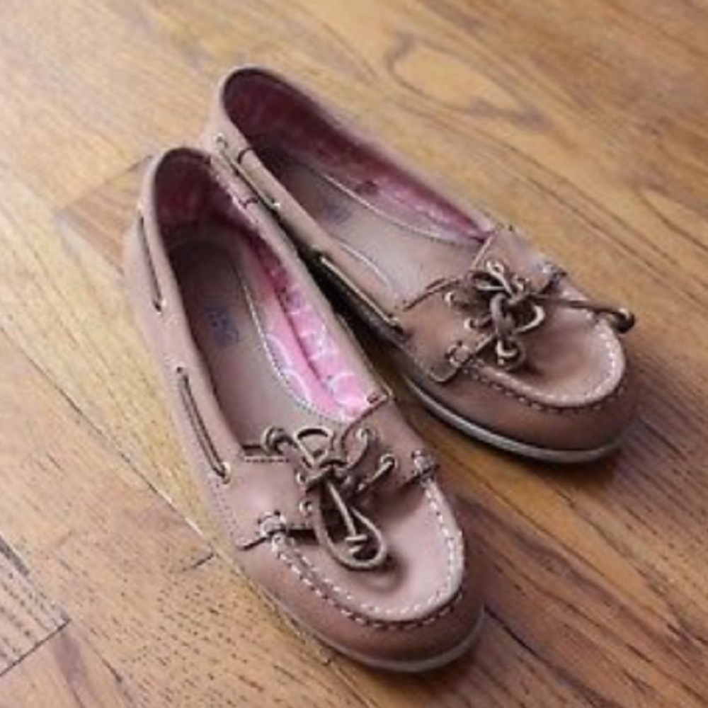 Sperry Woman’s Slip On Loafer Boat Shoes Sz 5.5M
